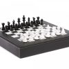 Acheter Coffret jeu d'échecs en cuir blanc et noir - 34 cm - Hector Saxe