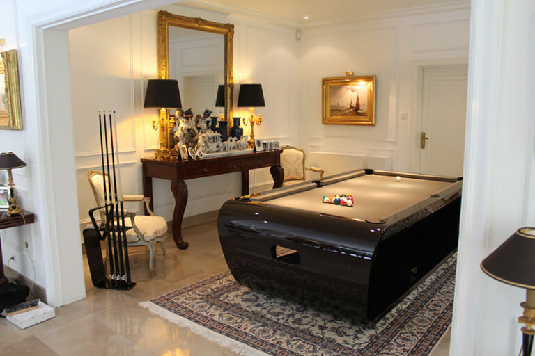 Comment choisir la bonne taille de billard ? par Billards Toulet