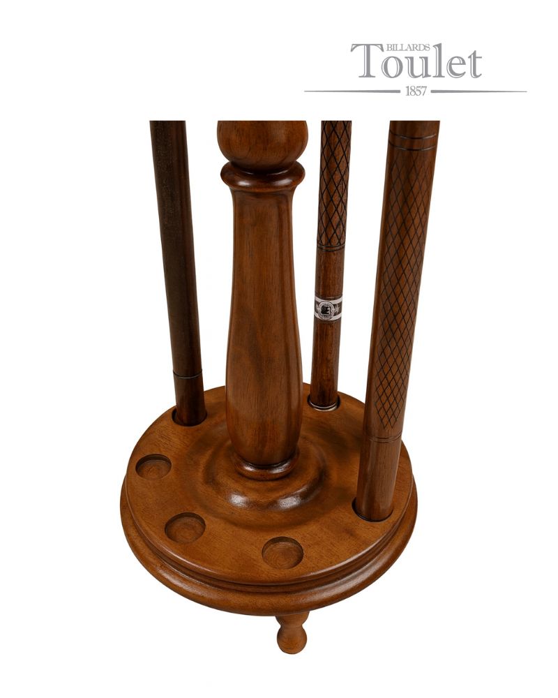 details porte queues chene rond restaure Toulet